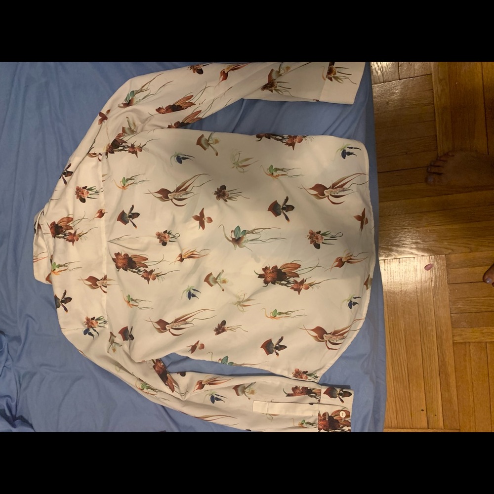Fun button down blouse - Picture 4 of 4